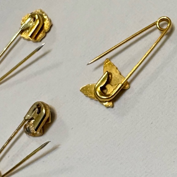 Vintage New Lawrence Bentley Triple Trio Pin Set Enamel - Picture 11 of 15